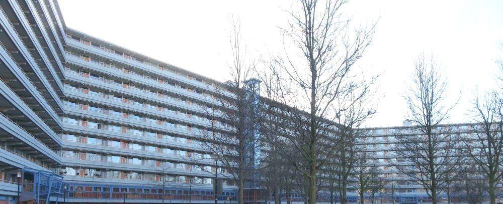 Vervangen balkon- en galerijhekwerken Gooioord 2 t/m 356 te Amsterdam Zuid-Oost